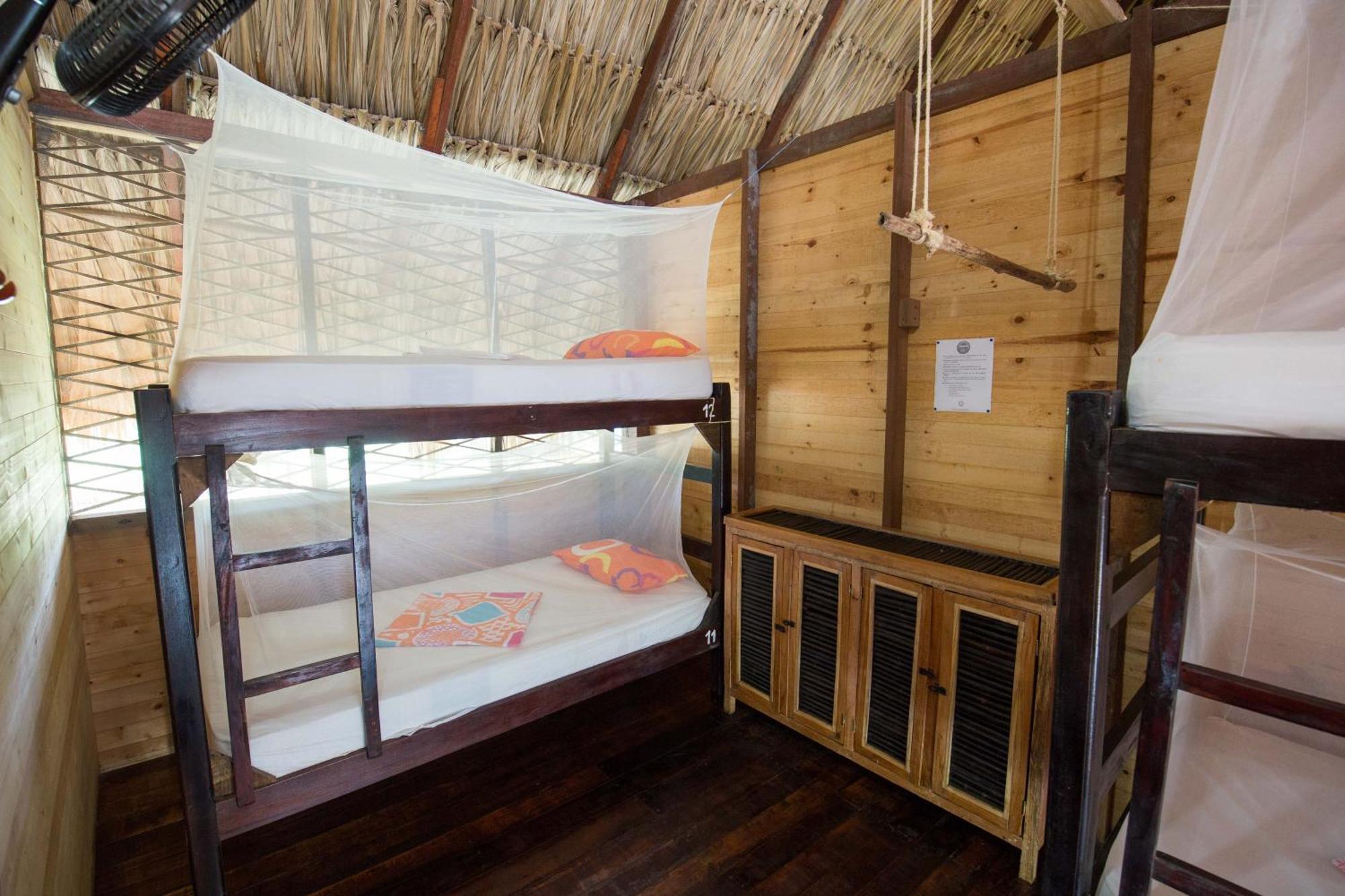 Hostal Bella Flor Palomino Esterno foto
